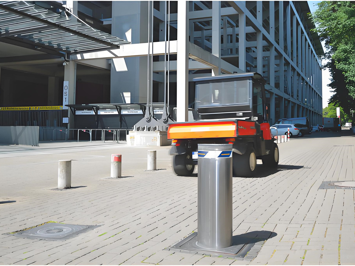 秦皇岛半自动升降防撞柱